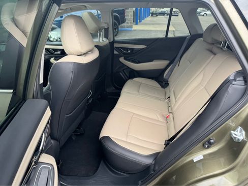 Used 2022 Subaru Outback Limited XT image 14