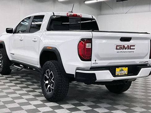 Used 2024 GMC Canyon AT4X AWD/4WD image 2