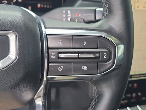 Certified 2025 GMC Acadia Elevation FWD image 26