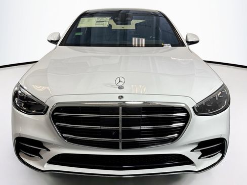 New 2026 Mercedes-Benz S 580e S 580e 4MATIC Sedan image 2