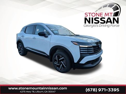 New 2026 Nissan Kicks SR w/ Cold Weather Package image 1