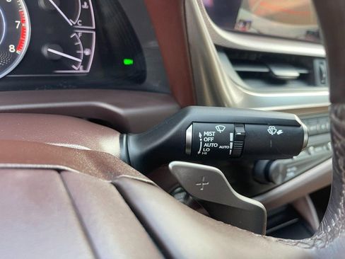 Used 2019 Lexus ES 350 w/ Premium Package image 36