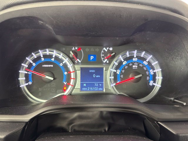 Used 2015 Toyota 4Runner Limited AWD/4WD image 16