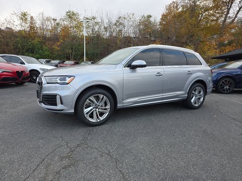 Used 2022 Audi Q7 2.0T Premium Plus w/ Premium Plus Package image 3
