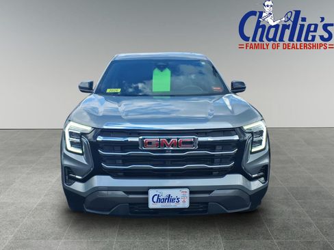 Used 2026 GMC Terrain Elevation AWD/4WD image 2