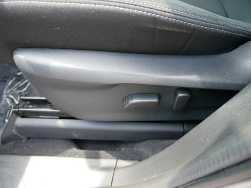 Used 2022 Subaru Ascent Premium w/ Convenience Package image 19