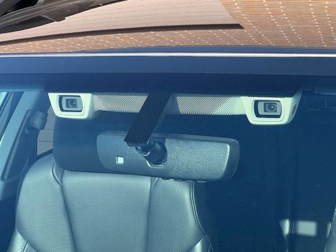 Used 2021 Subaru Outback Limited image 8