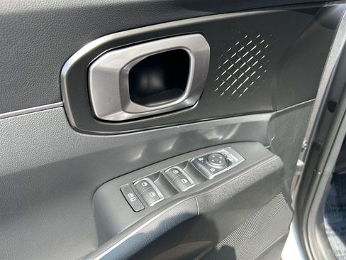 New 2025 Kia Sorento EX image 19