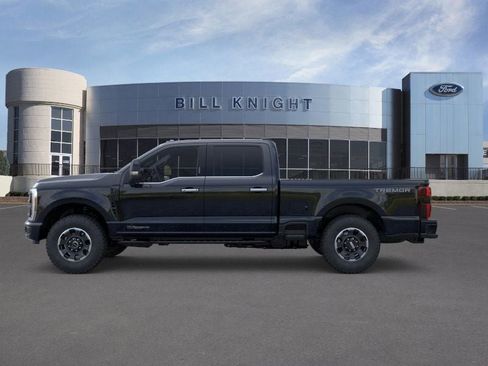 New 2026 Ford F250 Platinum w/ Tremor Off-Road Package AWD/4WD image 4