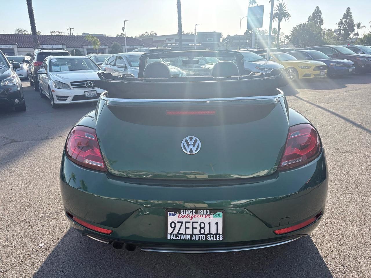 Used 2017 Volkswagen Beetle 1.8T S FWD image 18