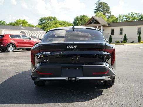 Used 2025 Kia K4 FWD image 18