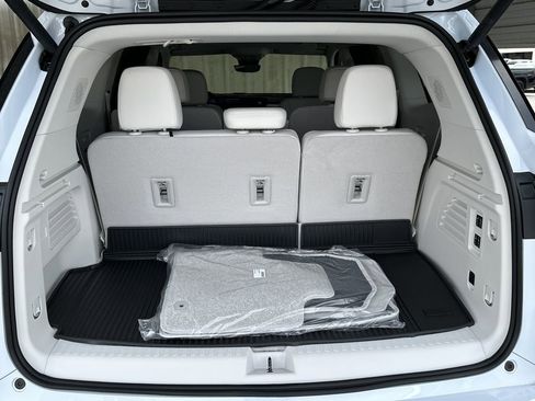 New 2026 Buick Enclave Avenir w/ Super Cruise Package image 33