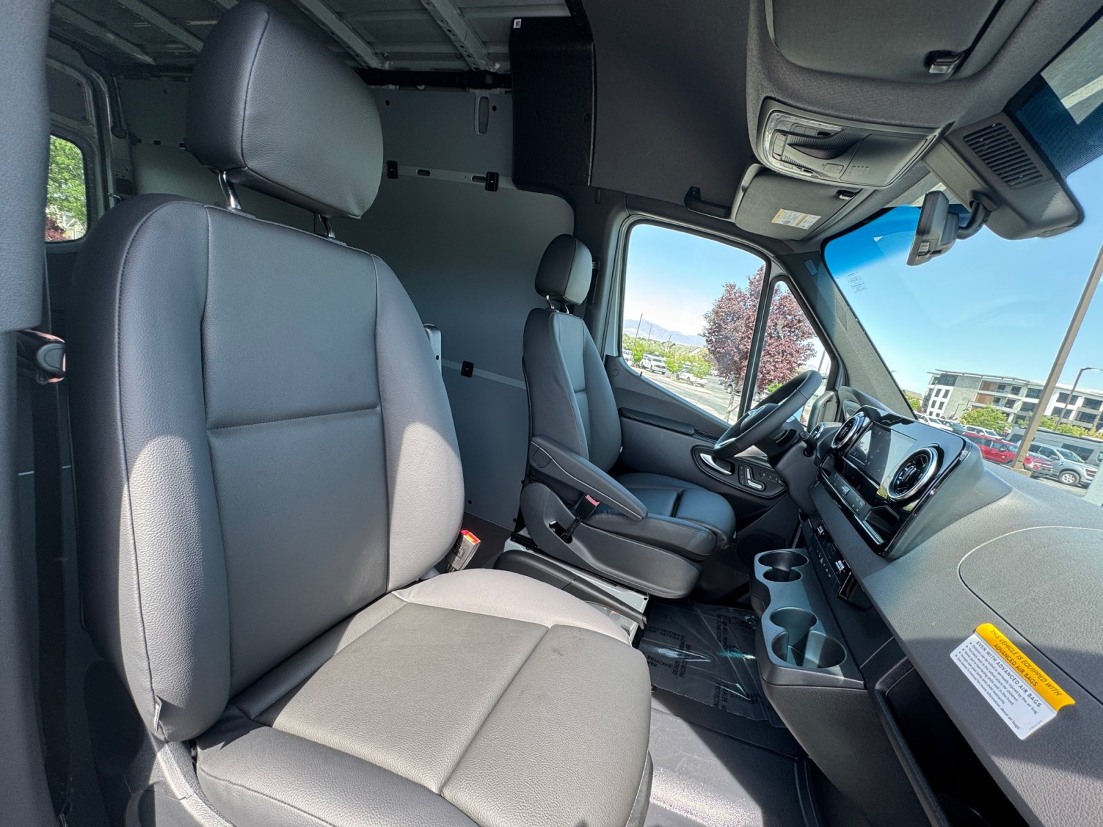 New 2026 Mercedes-Benz Sprinter 2500 image 32