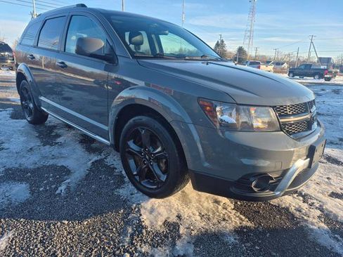 Used 2020 Dodge Journey Crossroad image 3