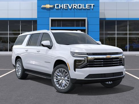 New 2026 Chevrolet Suburban LT AWD/4WD image 7