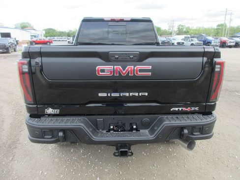 New 2026 GMC Sierra 2500 AT4X w/ AT4X AEV Edition AWD/4WD image 6