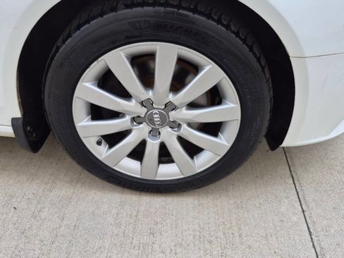 Used 2009 Audi A4 2.0T Premium Plus image 32