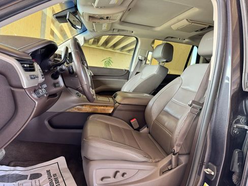 Used 2016 GMC Yukon Denali w/ Open Road Package AWD/4WD image 12