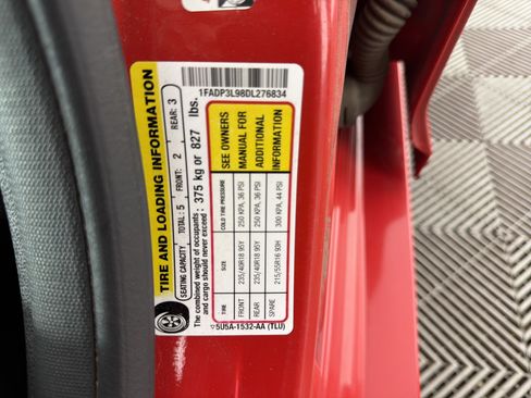 Used 2013 Ford Focus ST FWD image 38