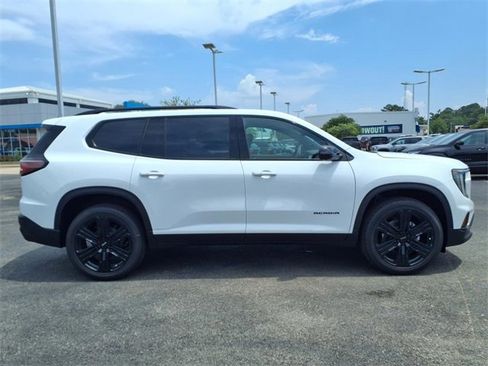 New 2026 GMC Acadia Elevation w/ Black Edition image 7