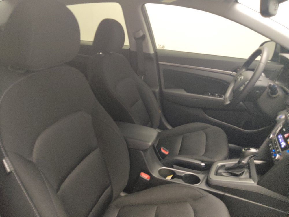Used 2018 Hyundai Elantra Value Edition FWD image 21