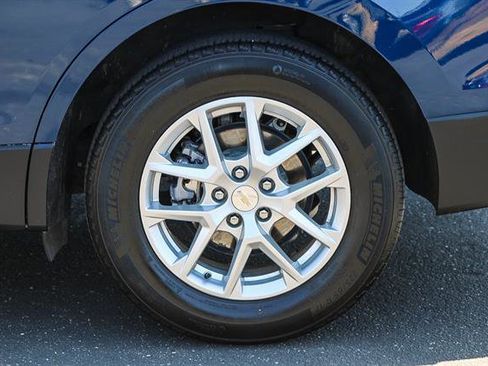 Used 2023 Chevrolet Equinox LT image 10