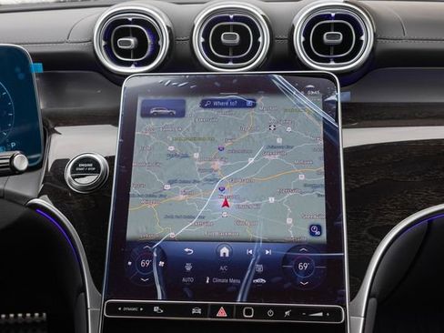 New 2026 Mercedes-Benz GLC 300 4MATIC image 25