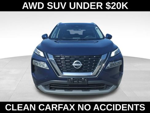 Used 2023 Nissan Rogue SV w/ SV Premium Package image 3