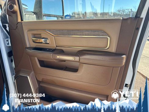 Used 2024 RAM 2500 Limited image 12