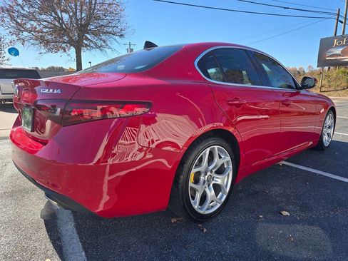 Used 2018 Alfa Romeo Giulia Ti image 6