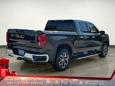 Used 2022 GMC Sierra 1500 SLT w/ SLT Premium Plus Package image 10