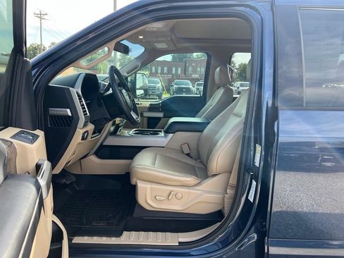 Used 2017 Ford F350 Lariat w/ Chrome Package AWD/4WD image 13