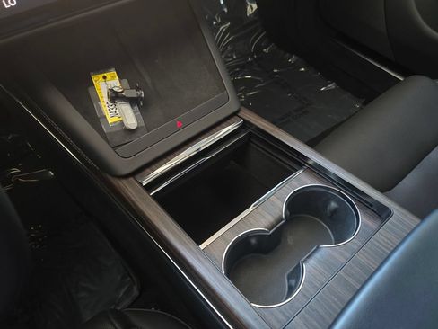 Used 2023 Tesla Model S AWD/4WD image 19