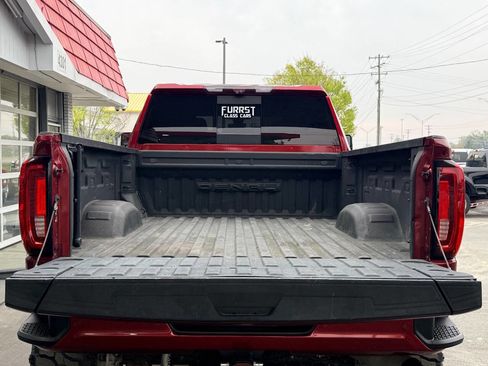 Used 2020 GMC Sierra 2500 Denali w/ Denali Ultimate Package image 11