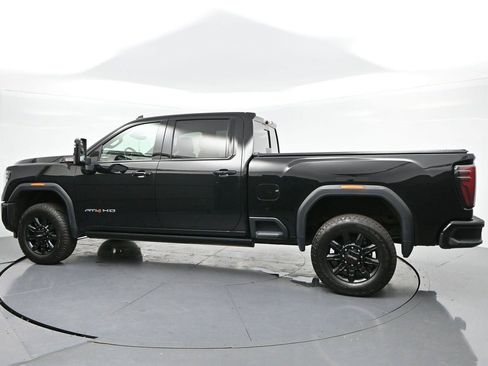 Used 2024 GMC Sierra 2500 AT4 w/ AT4 Premium Plus Package AWD/4WD image 5