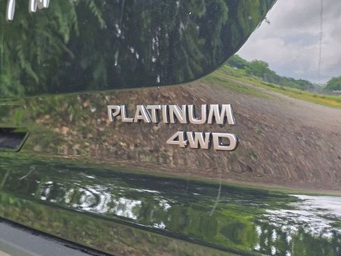 New 2026 Nissan Pathfinder Platinum AWD/4WD image 31