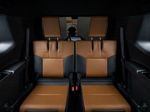 Used 2024 Lexus GX 550 550 Luxury+ w/ Accessory Package (2T) image 33