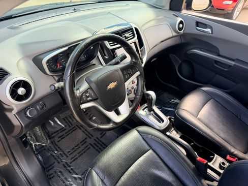 Used 2017 Chevrolet Sonic Premier FWD image 14