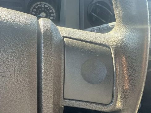 Used 2014 Ford F250 XL RWD image 27