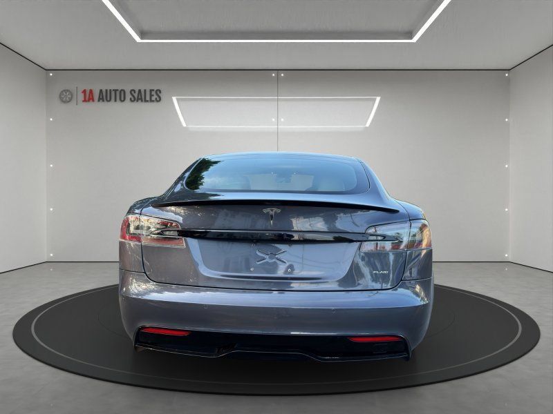 Used 2022 Tesla Model S Plaid AWD/4WD image 4