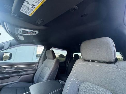 Used 2025 RAM 1500 Big Horn AWD/4WD image 27