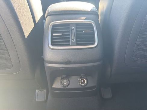 Used 2017 Kia Sorento LX w/ LX Convenience Package image 30