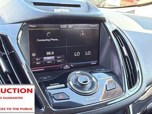 Used 2013 Ford Escape Titanium w/ Class II Trailer Tow Pkg FWD image 16