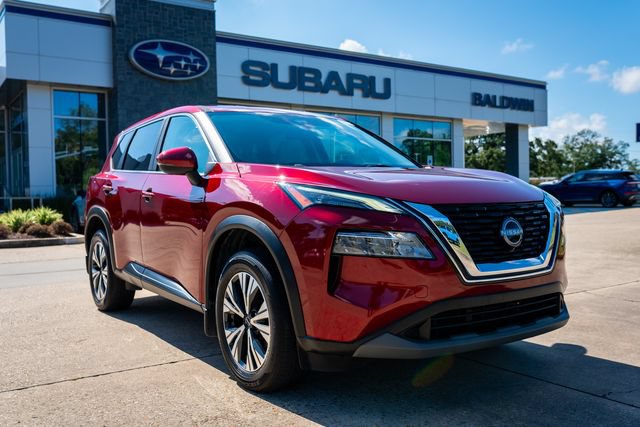 Used 2023 Nissan Rogue SV FWD image 1