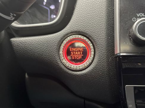 Used 2018 Honda CR-V EX image 19