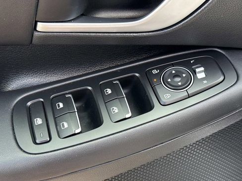 Used 2025 Hyundai Sonata SEL FWD image 18