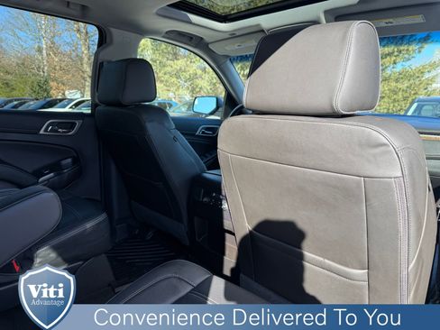 Used 2018 GMC Yukon Denali image 27