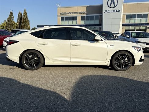 New 2025 Acura Integra A-Spec image 2