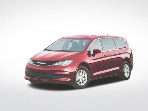 Used 2023 Chrysler Voyager LX FWD image 53