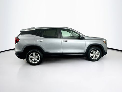 Used 2024 GMC Terrain SLE AWD/4WD image 10